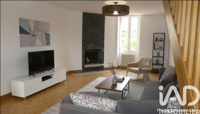 Maison de village - 240 m² - 8 pièces