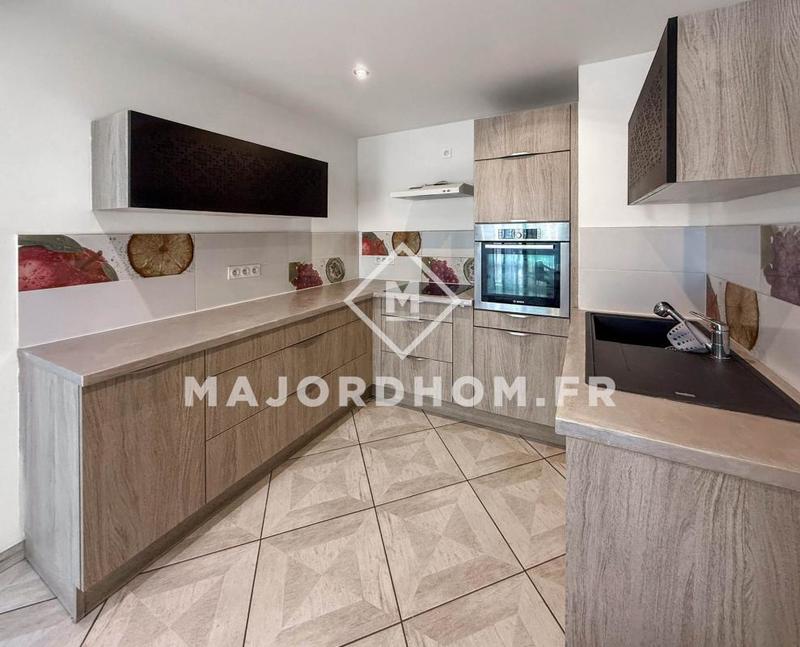 Appartement - 90 m² - 4 pièces