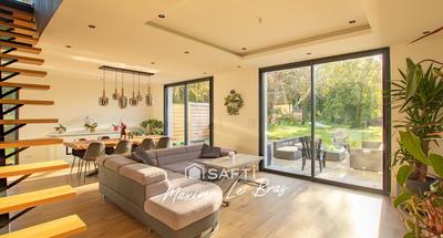 Maison - 163 m² - 6 pièces