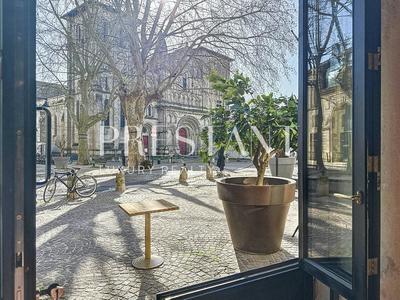 Bureau - 63 m² - 1 pièce