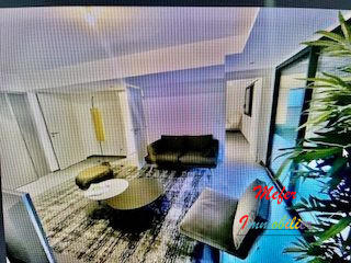 Appartement - 82 m² - 3 pièces