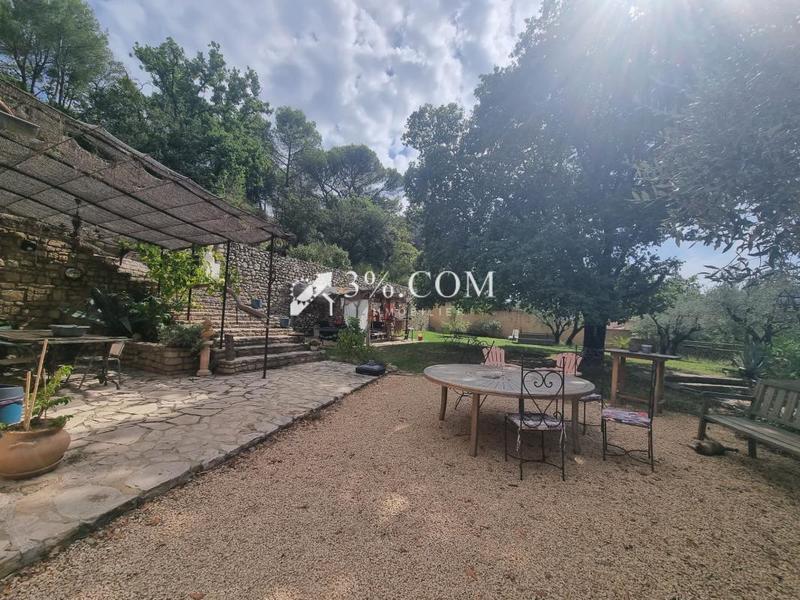 Mas - 150 m² - 5 pièces