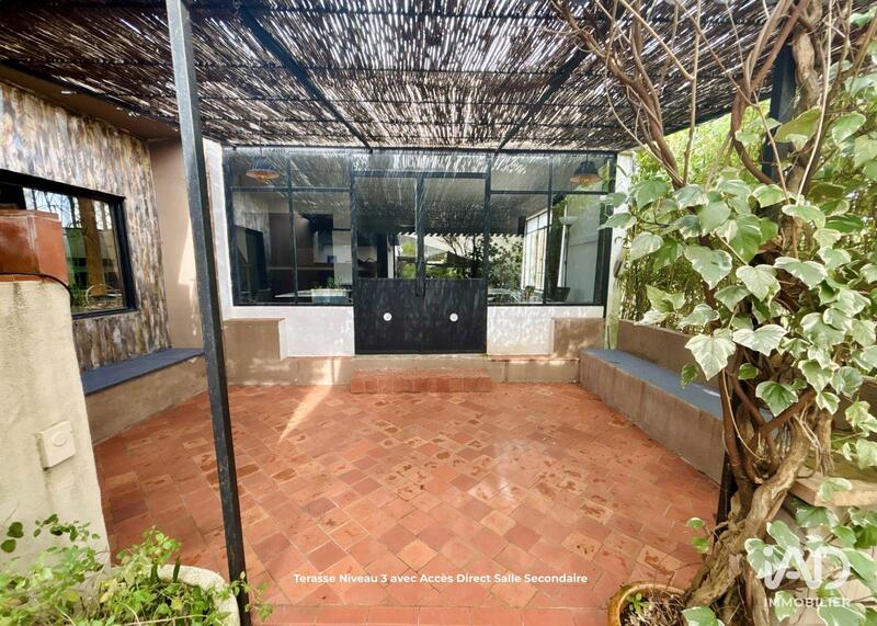 Local commercial - 223 m²