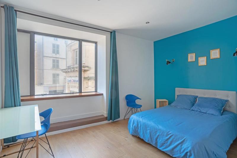 Appartement - 100 m² - 4 pièces