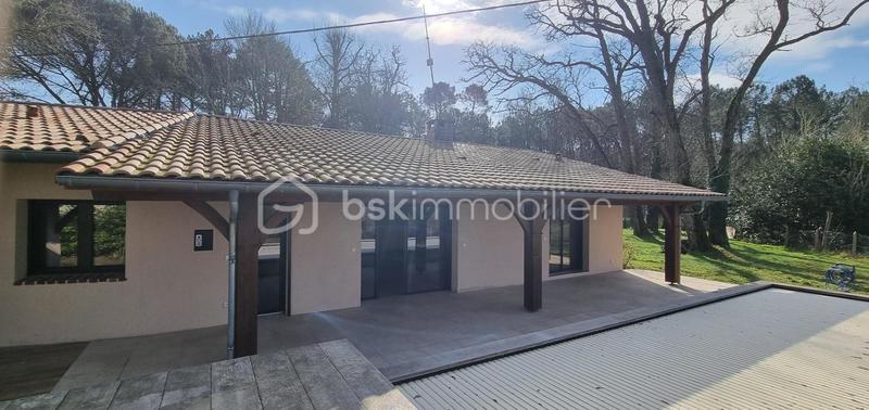 Maison - 162 m² - 5 pièces