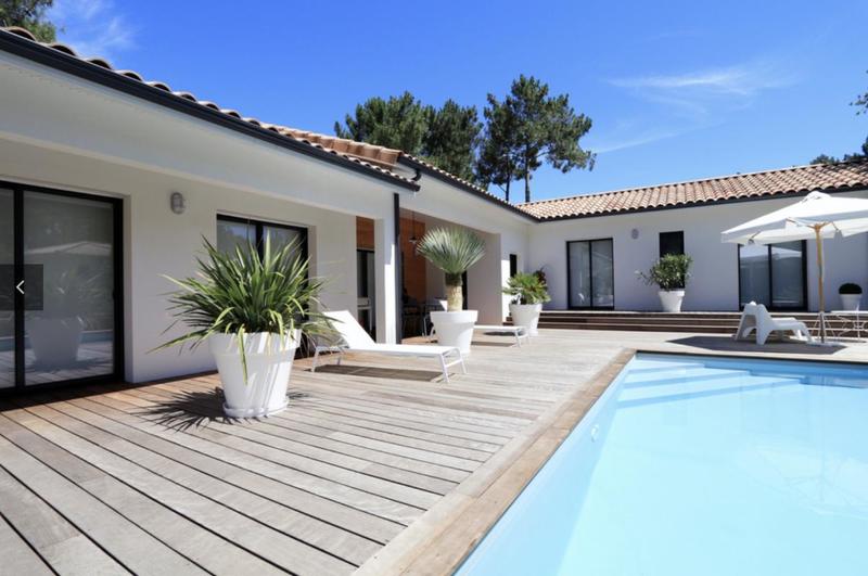 Terrain constructible - 933 m²