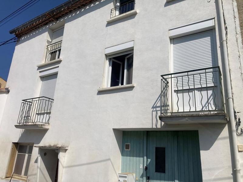 Maison de village - 180 m² - 8 pièces