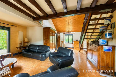 Maison - 147 m² - 6 pièces