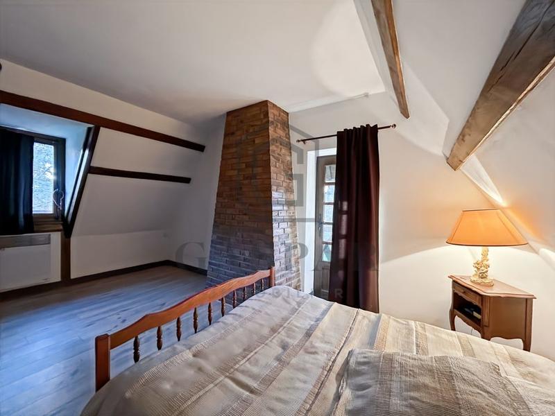 Maison - 165 m² - 6 pièces