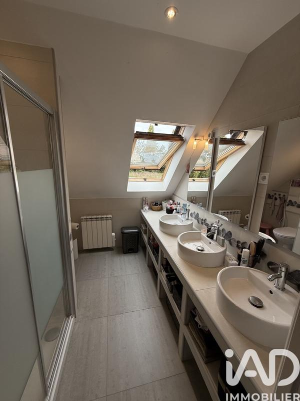 Maison - 112 m² - 7 pièces