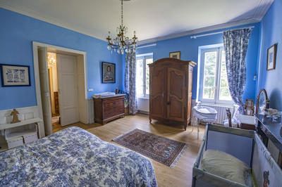 Maison - 826 m² - 19 pièces