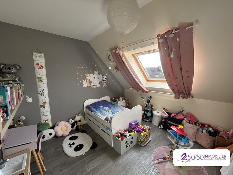 Maison - 102 m² - 5 pièces