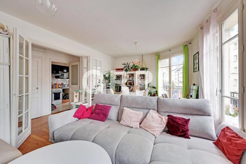 Appartement - 82 m² - 3 pièces