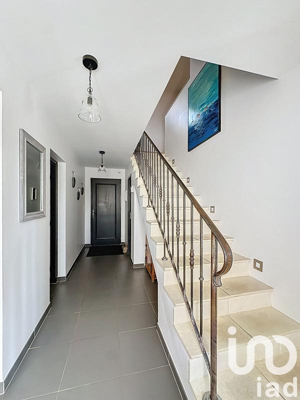 Maison - 187 m² - 6 pièces