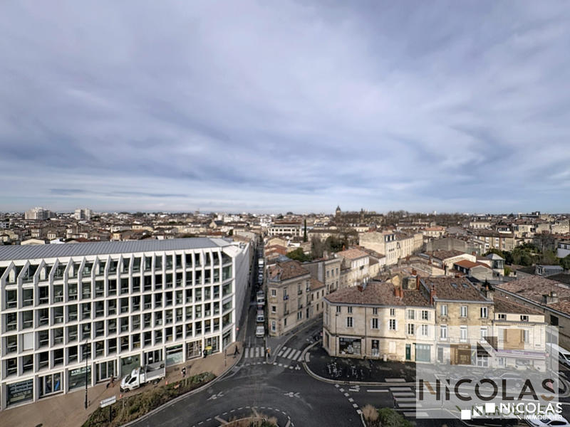 Appartement - 67 m² - 2 pièces