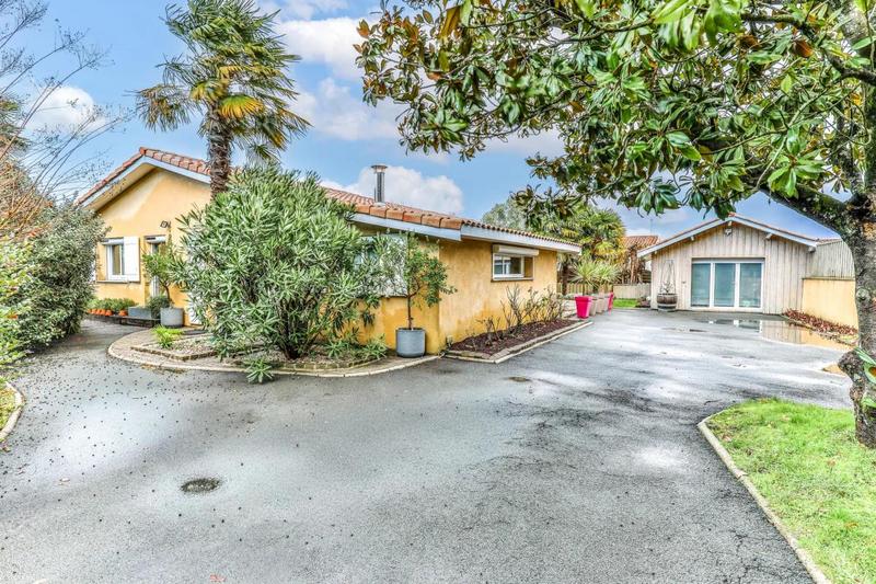 Maison - 127 m² - 5 pièces