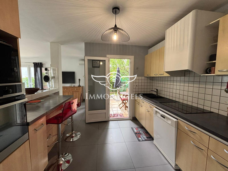 Maison - 112 m² - 5 pièces