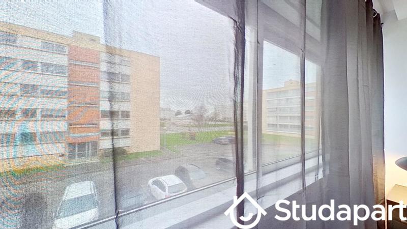 Chambre - 12 m² - 1 pièce