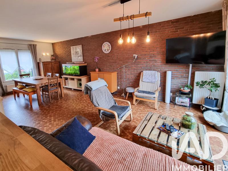 Maison - 94 m² - 5 pièces