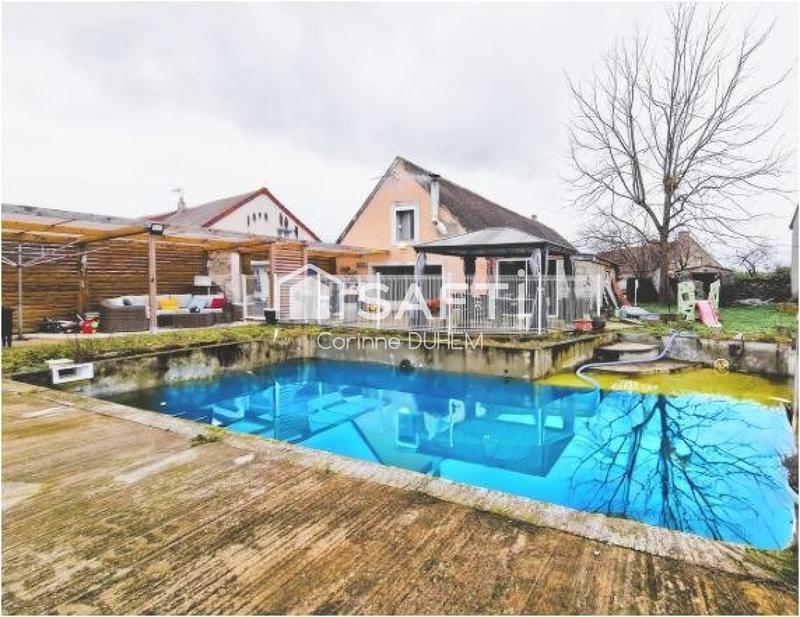 Maison - 150 m² - 6 pièces