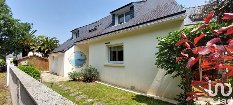 Maison - 166 m² - 10 pièces