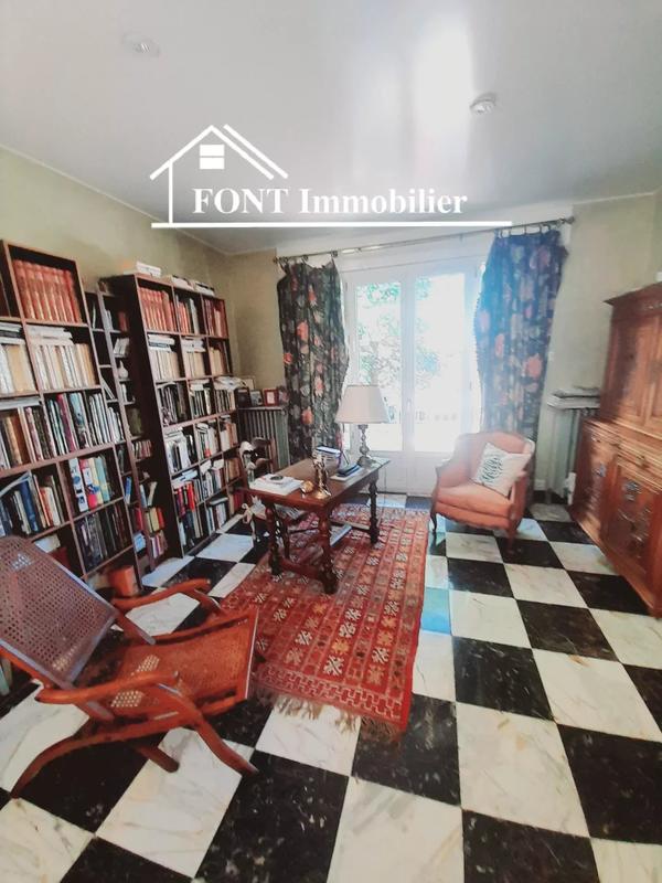 Maison - 208 m² - 8 pièces