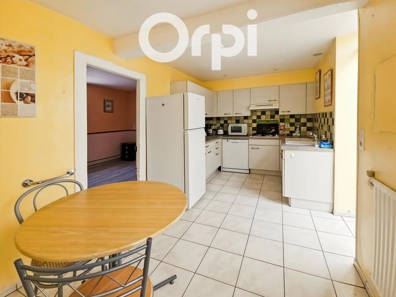 Maison - 104 m² - 6 pièces