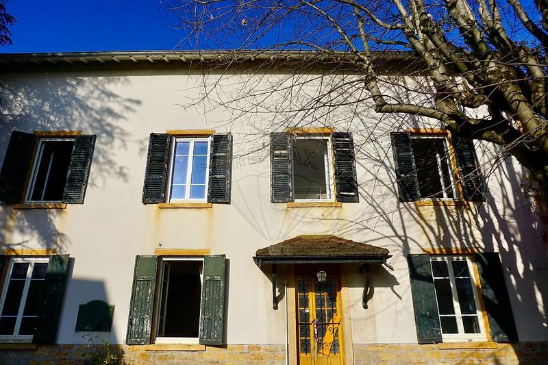 Maison - 195 m² - 6 pièces