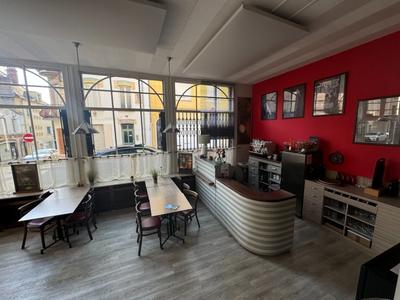 Loft - 160 m² - 3 pièces