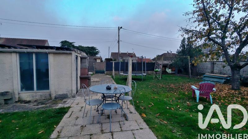 Maison - 121 m² - 5 pièces