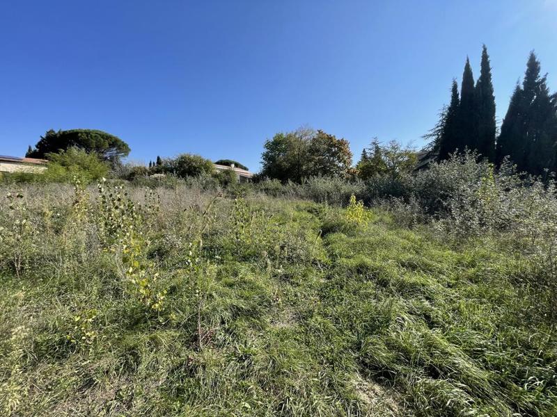 Terrain constructible - 603 m²