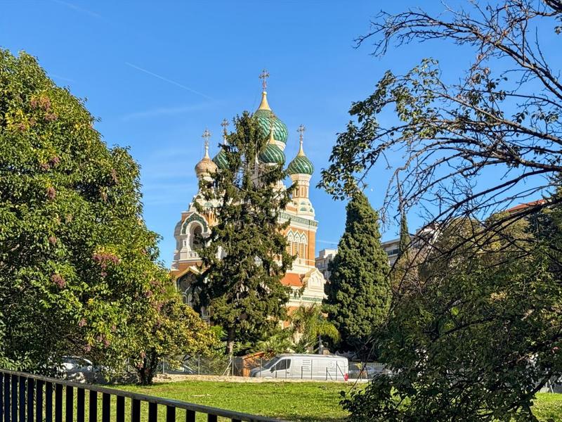 Appartement - 85 m² - 3 pièces