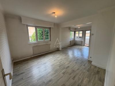 Appartement - 79 m² - 5 pièces