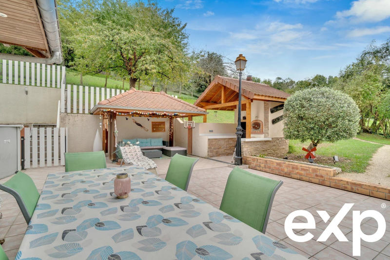 Maison - 167 m² - 6 pièces