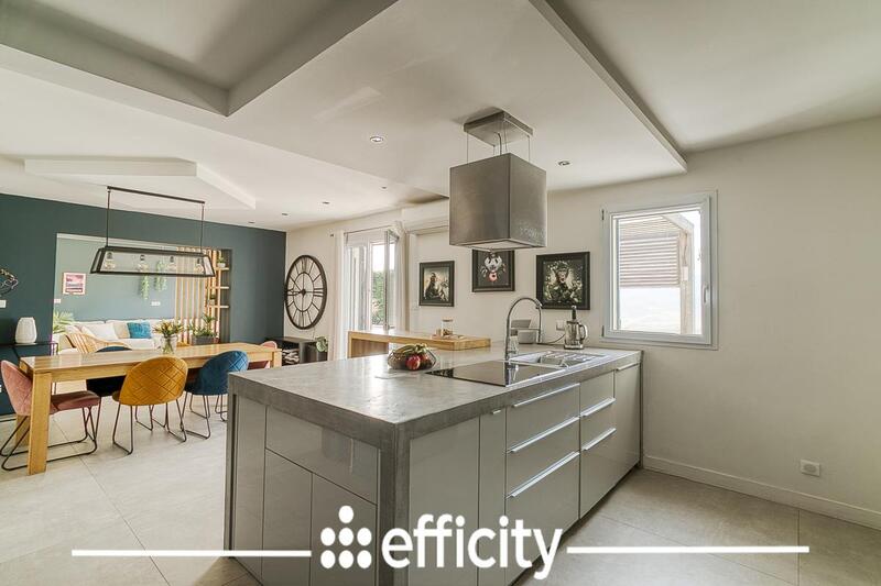 Maison - 135 m² - 6 pièces