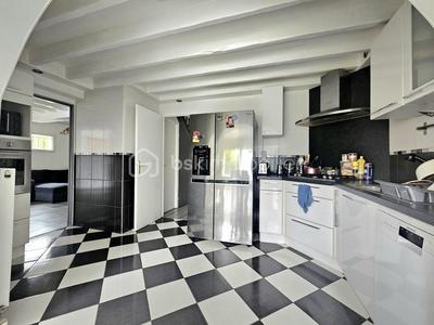 Maison - 108 m² - 5 pièces