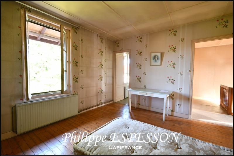 Maison - 356 m² - 15 pièces