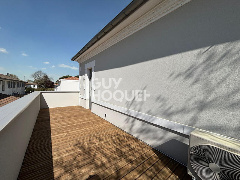 Appartement - 135 m² - 6 pièces