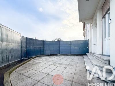 Appartement - 84 m² - 4 pièces