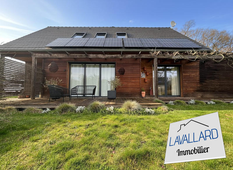 Maison - 135 m² - 4 pièces