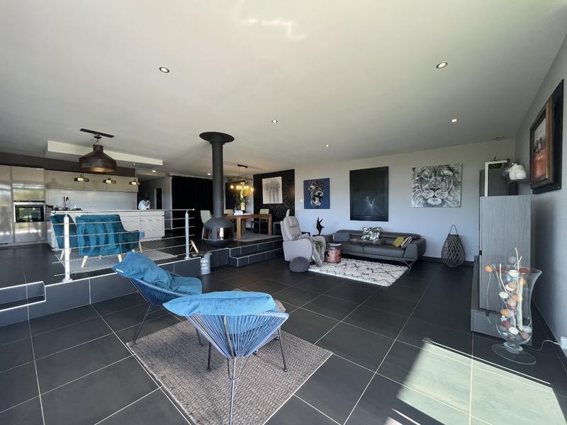 Maison - 194 m² - 5 pièces