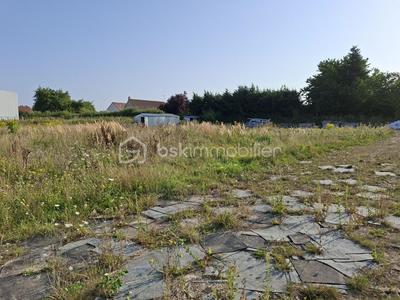 Terrain industriel - 3 000 m²