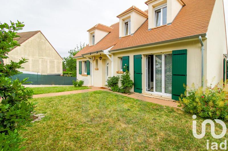 Maison - 225 m² - 10 pièces