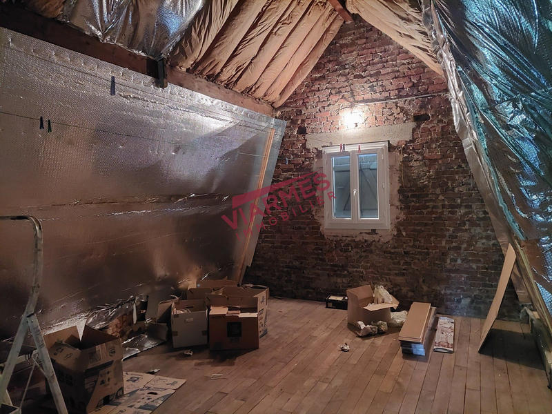 Maison - 195 m² - 7 pièces