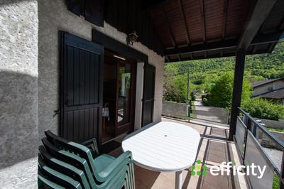 Appartement - 135 m² - 4 pièces