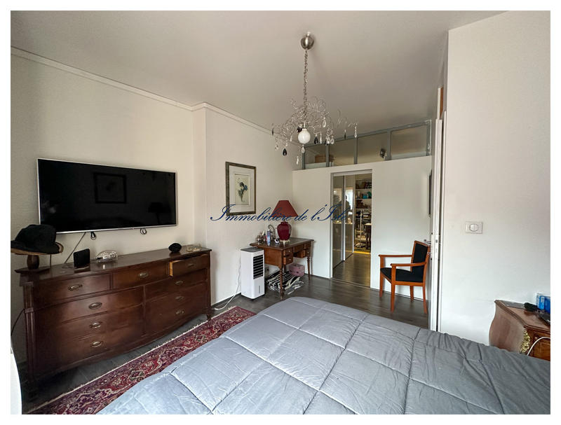 Appartement - 106 m² - 3 pièces