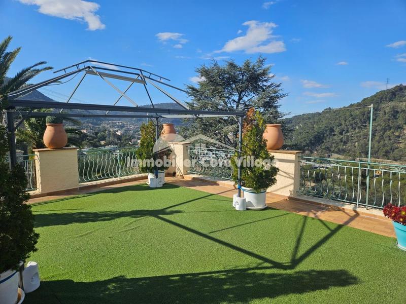 Villa - 276 m² - 8 pièces