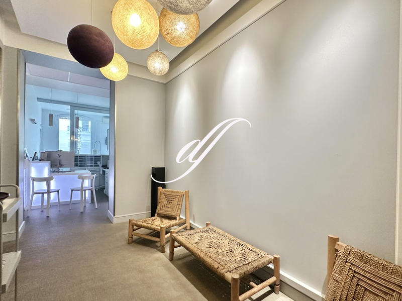 Local commercial - 229 m²