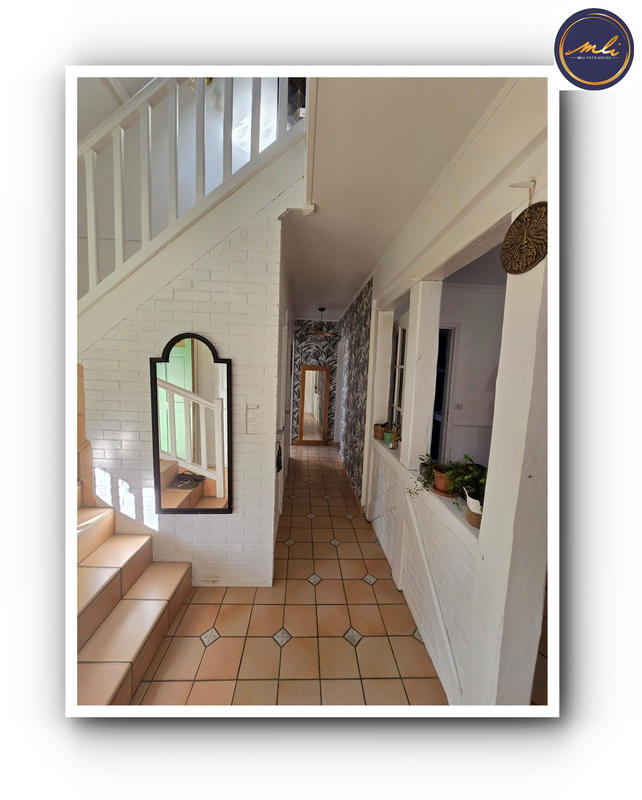 Maison traditionnelle - 175 m² - 7 pièces