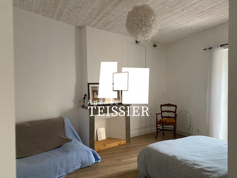 Appartement - 82 m² - 2 pièces